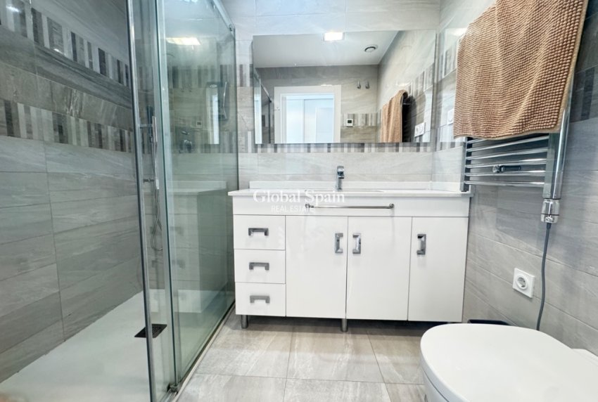 Resale - Apartment -
PUNTA PRIMA