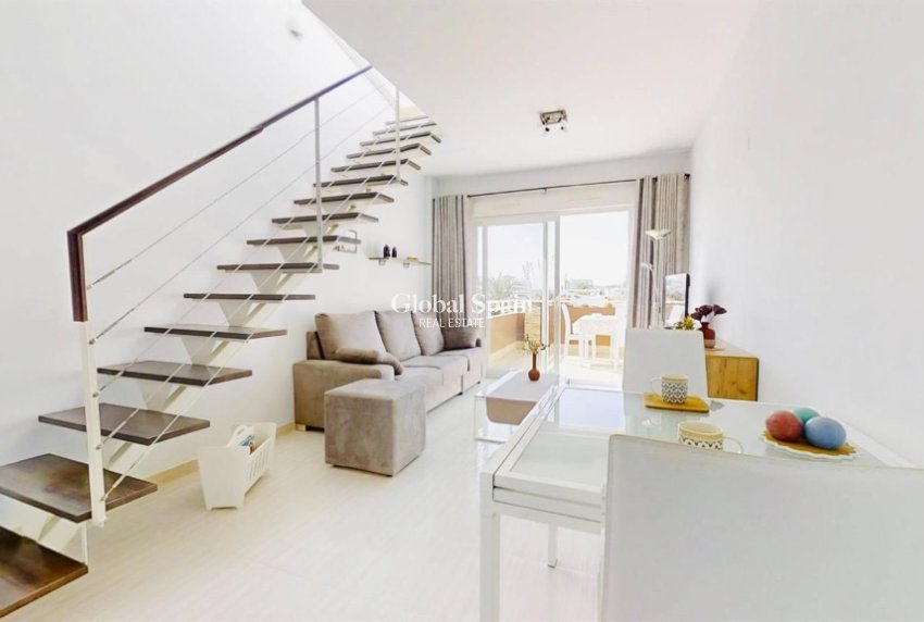 Resale - Apartment -
PUNTA PRIMA