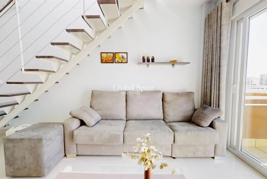 Resale - Apartment -
PUNTA PRIMA