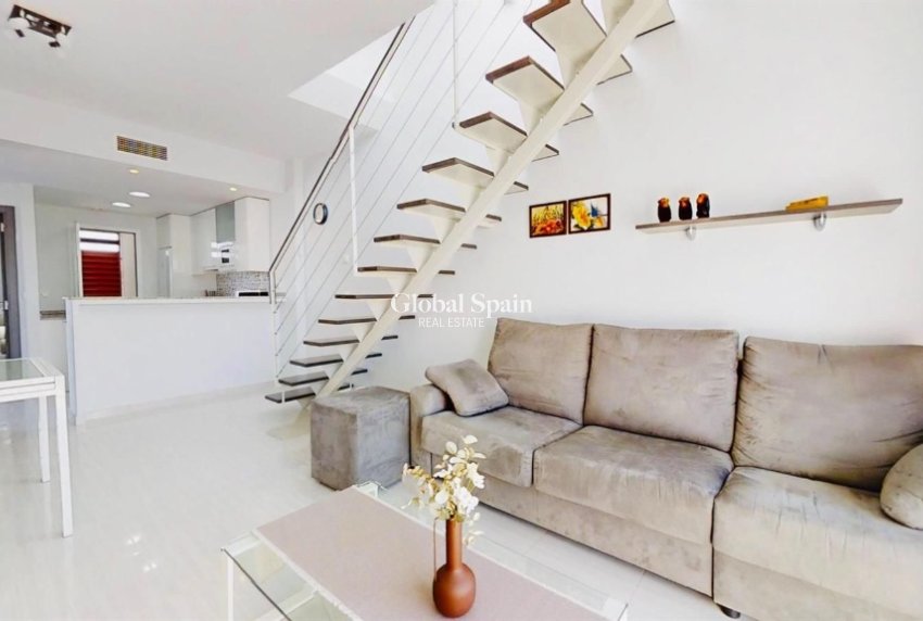 Resale - Apartment -
PUNTA PRIMA