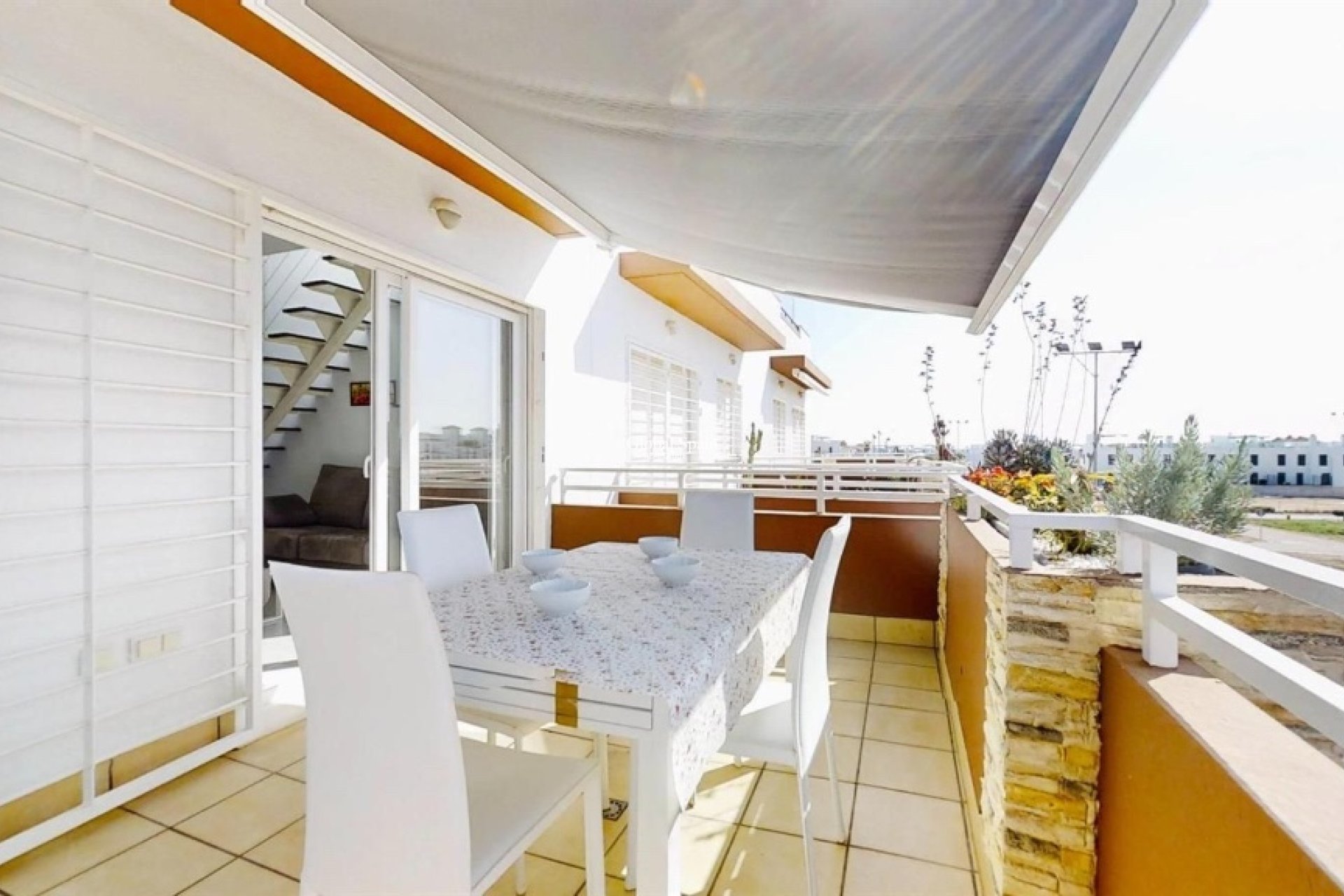 Resale - Apartment -
PUNTA PRIMA