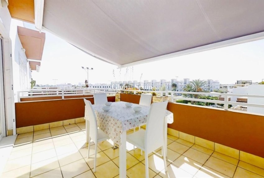 Resale - Apartment -
PUNTA PRIMA