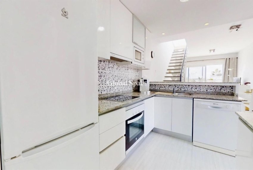 Resale - Apartment -
PUNTA PRIMA