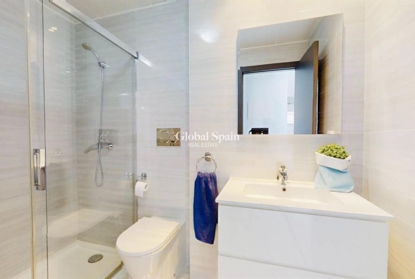 Resale - Apartment -
PUNTA PRIMA