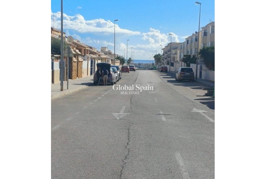 Resale - Apartment -
PUNTA PRIMA