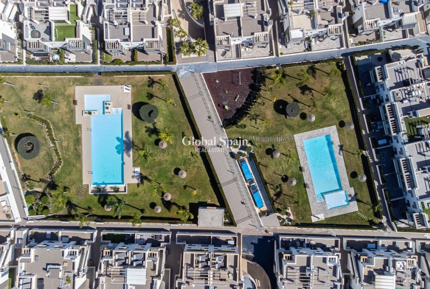 Resale - Apartment -
PUNTA PRIMA