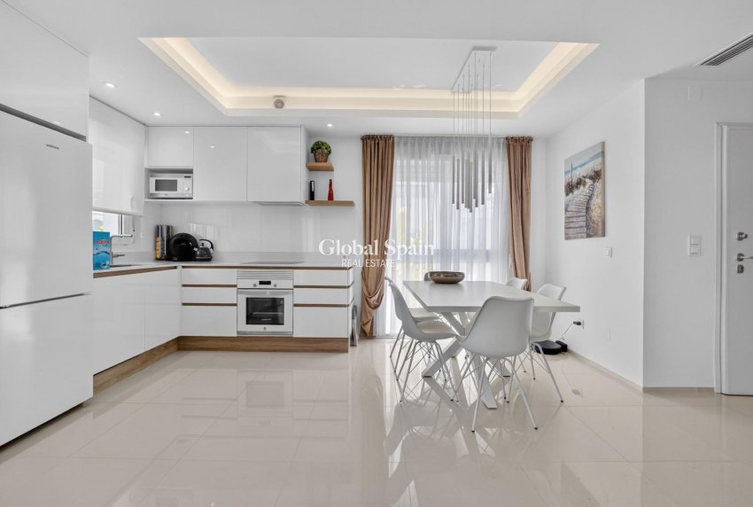Resale - APARTMENT -
ROJALES - Cuidad Quesada