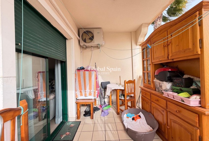 Resale - APARTMENT -
ROJALES - Doña Pepa