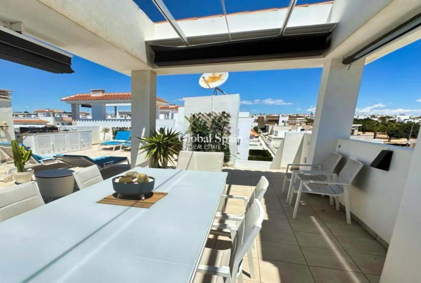 Resale - APARTMENT -
ROJALES - Inland