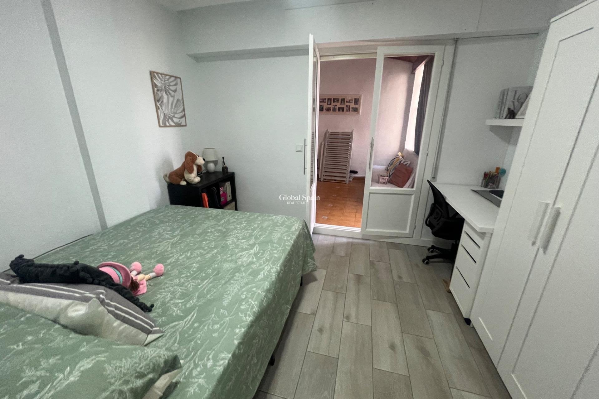 Resale - APARTMENT -
SAN FULGENCIO - San Fulgencio Pueblo