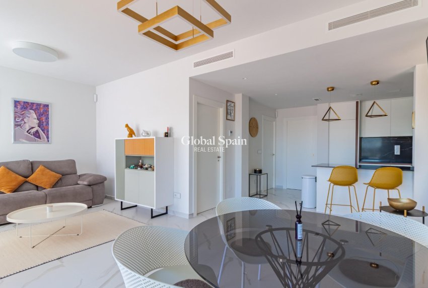 Resale - APARTMENT -
SAN MIGUEL DE SALINAS - Bellavista