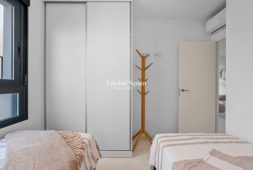 Resale - APARTMENT -
SAN MIGUEL DE SALINAS - Inland