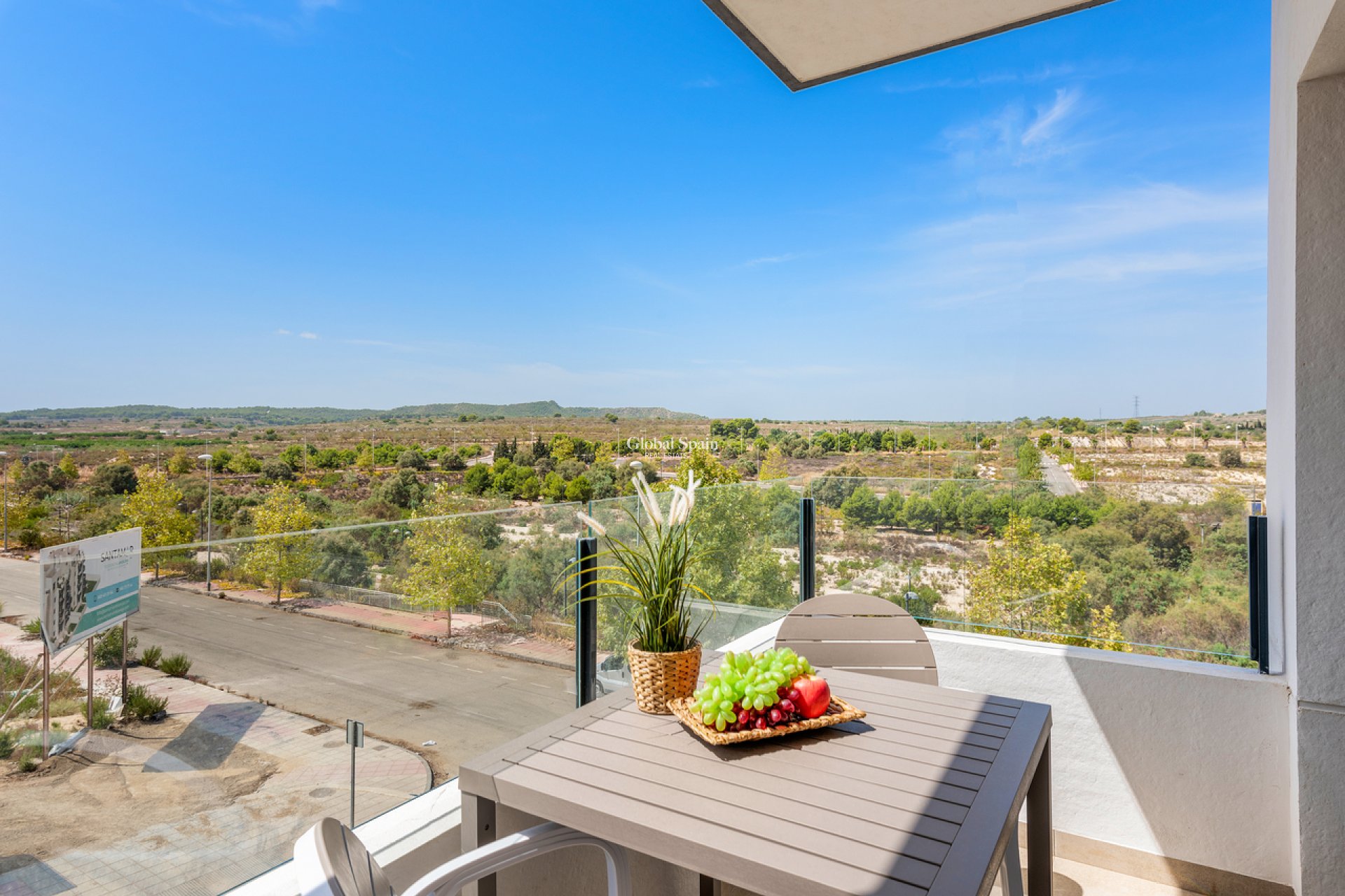 Resale - APARTMENT -
SAN MIGUEL DE SALINAS - Inland