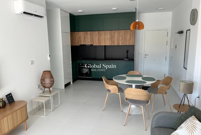 Resale - APARTMENT -
SAN MIGUEL DE SALINAS - Inland