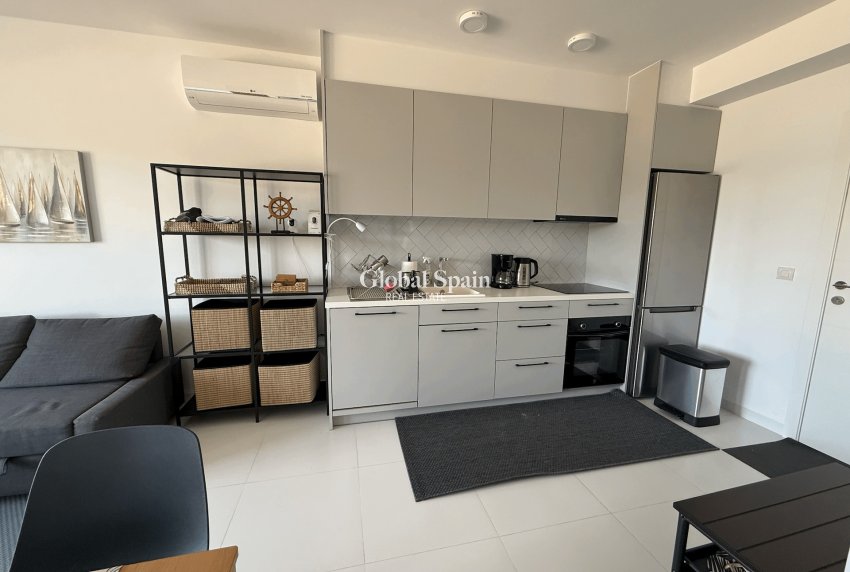 Resale - APARTMENT -
SAN MIGUEL DE SALINAS - Inland