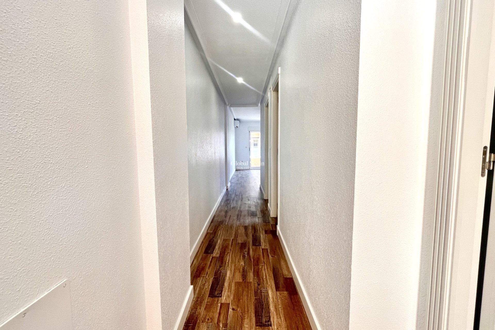 Resale - APARTMENT -
SAN MIGUEL DE SALINAS - Inland