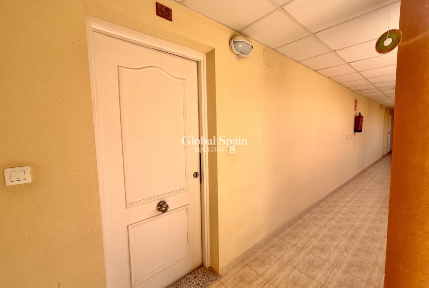 Resale - APARTMENT -
SAN MIGUEL DE SALINAS - Inland