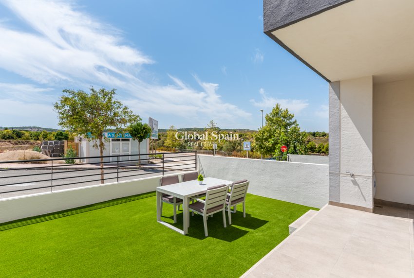 Resale - APARTMENT -
SAN MIGUEL DE SALINAS - Inland