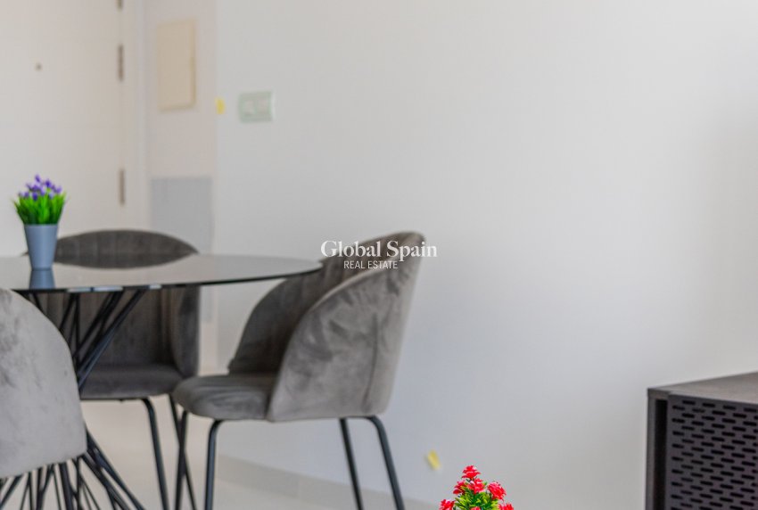 Resale - APARTMENT -
SAN MIGUEL DE SALINAS - Inland