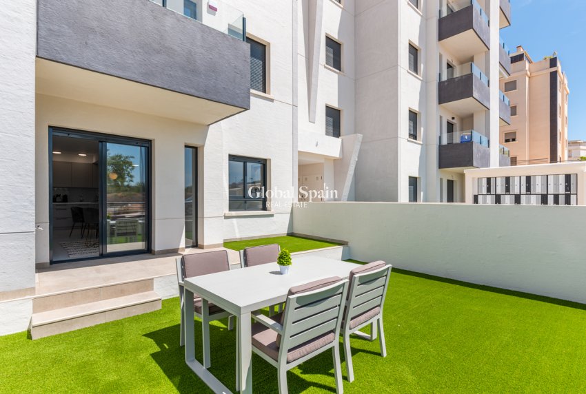 Resale - APARTMENT -
SAN MIGUEL DE SALINAS - Inland