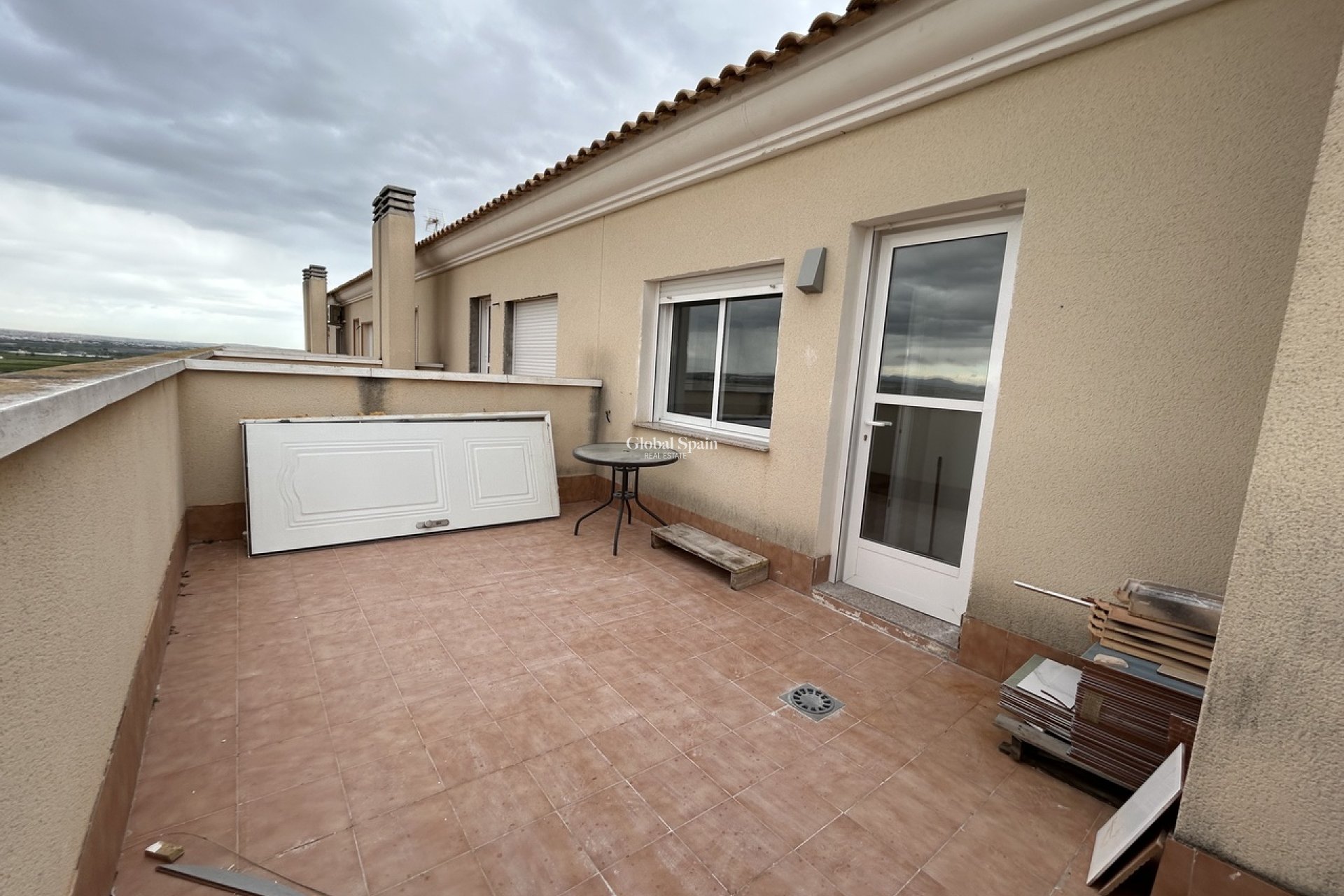 Resale - APARTMENT -
SAN MIGUEL DE SALINAS - Inland
