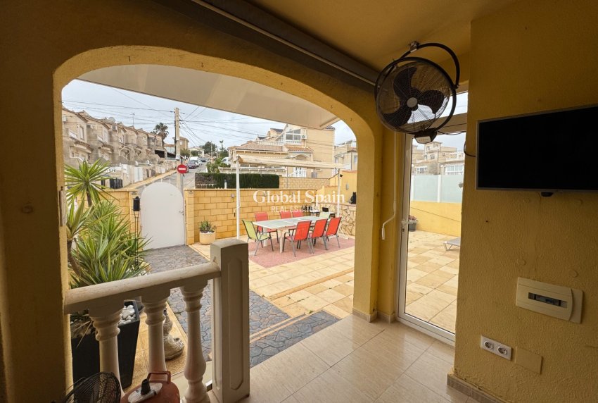 Resale - APARTMENT -
SAN MIGUEL DE SALINAS - Inland