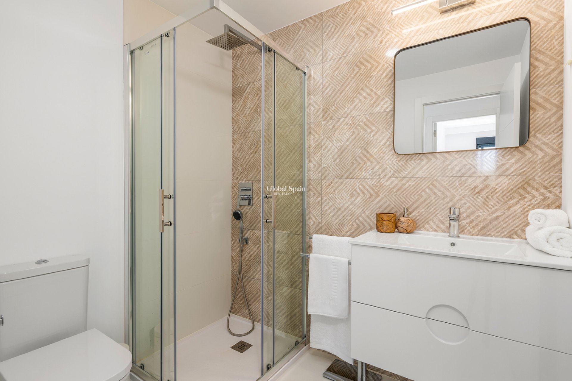 Resale - APARTMENT -
SAN MIGUEL DE SALINAS - Inland