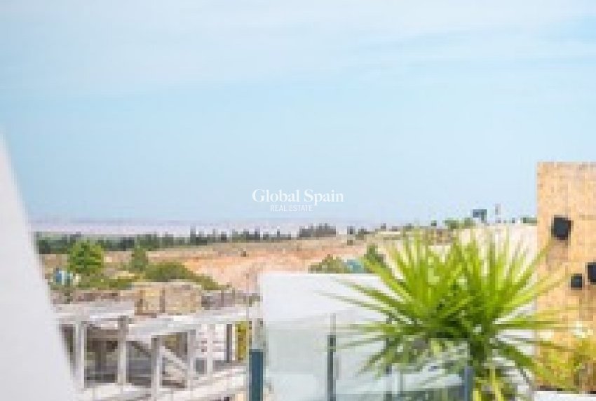 Resale - APARTMENT -
SAN MIGUEL DE SALINAS - Inland