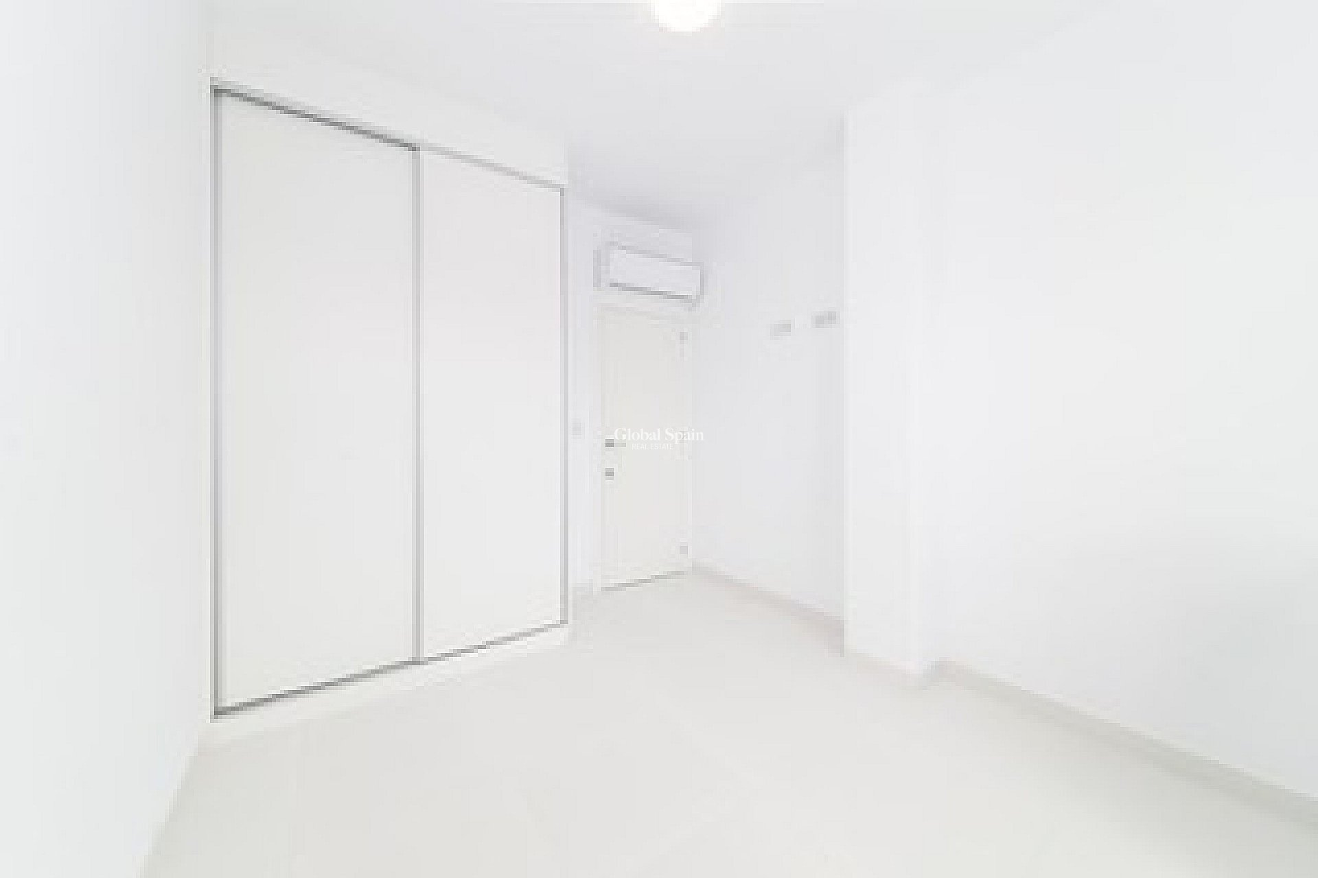 Resale - APARTMENT -
SAN MIGUEL DE SALINAS - Inland