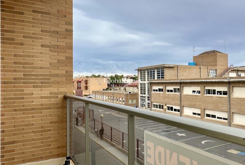 Resale - APARTMENT -
SAN MIGUEL DE SALINAS - Inland