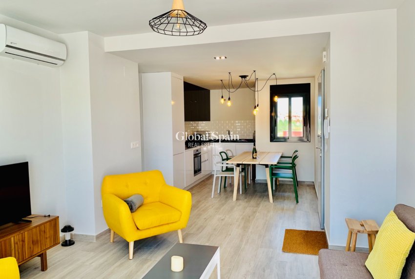 Resale - APARTMENT -
SAN MIGUEL DE SALINAS - Inland