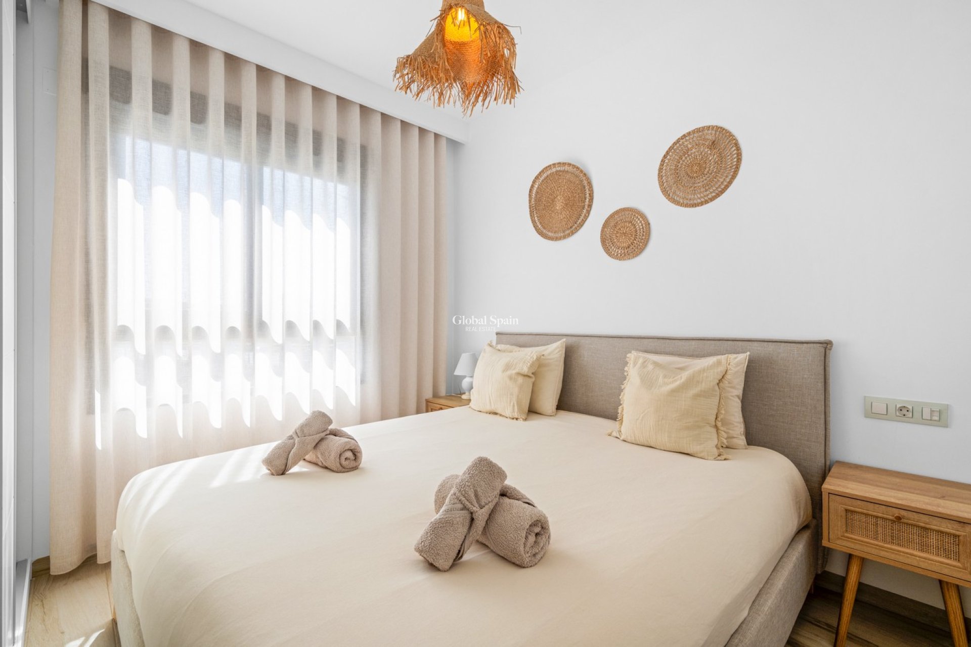 Resale - APARTMENT -
SAN MIGUEL DE SALINAS - Inland