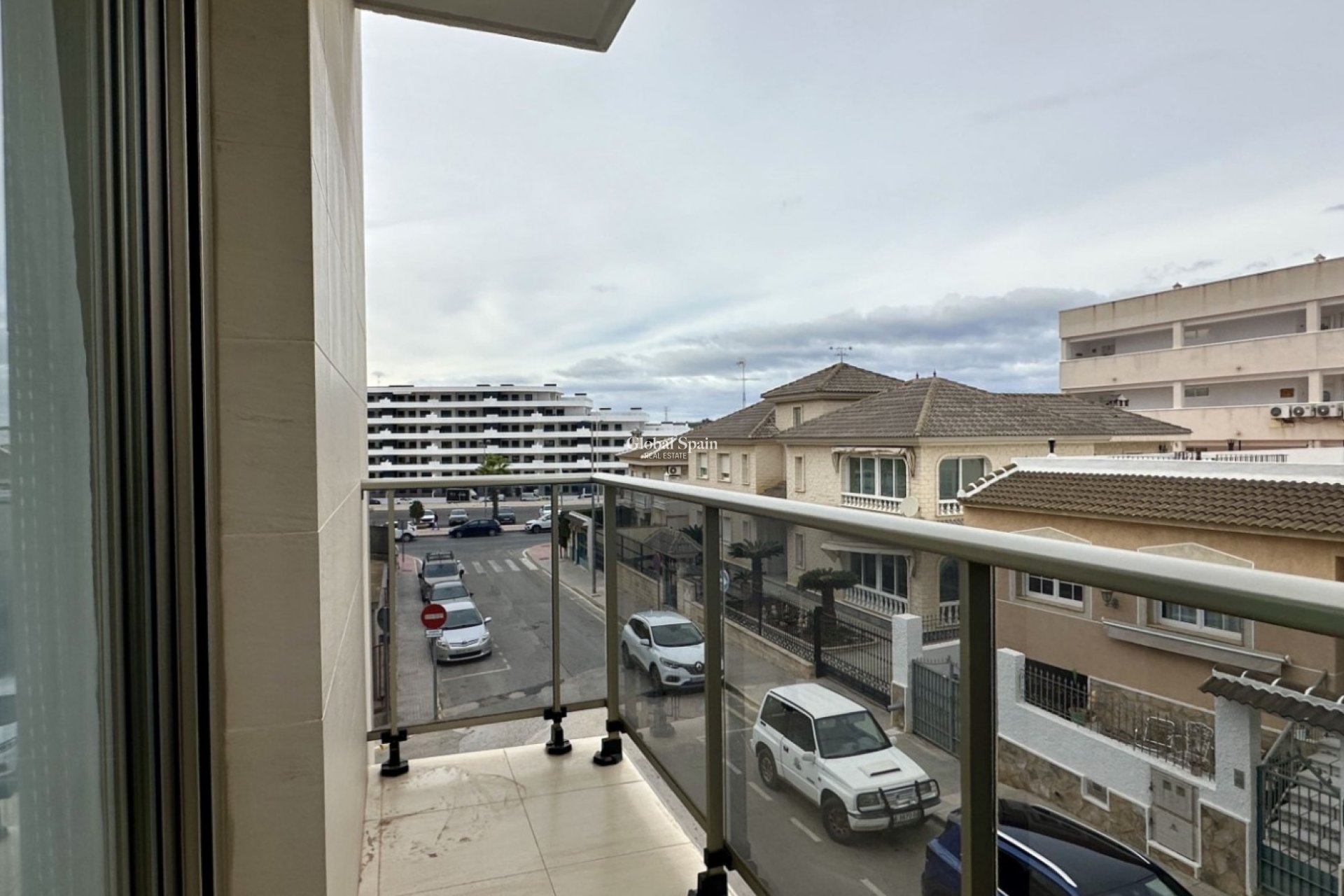 Resale - APARTMENT -
SAN MIGUEL DE SALINAS - Inland