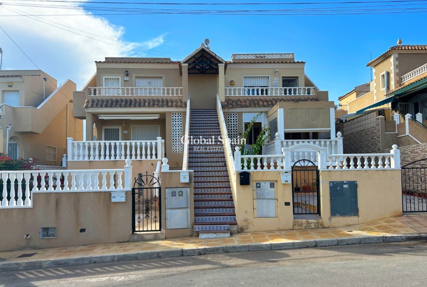 Resale - APARTMENT -
SAN MIGUEL DE SALINAS - Inland