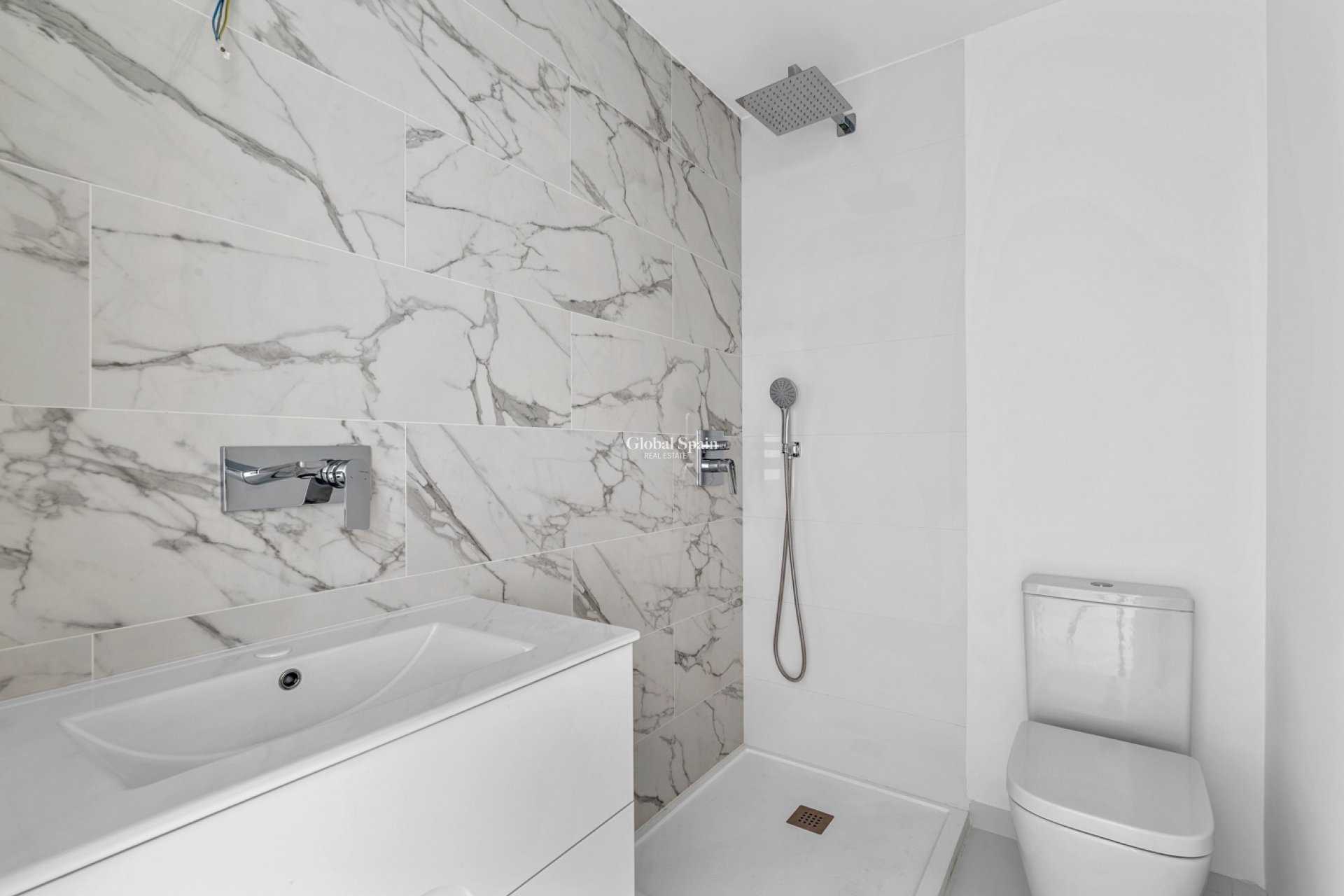Resale - APARTMENT -
SAN MIGUEL DE SALINAS - Inland