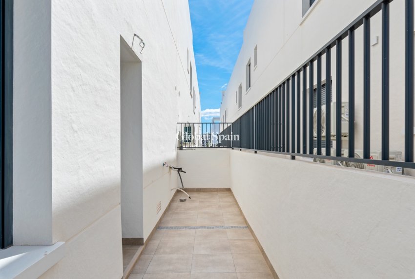 Resale - APARTMENT -
SAN MIGUEL DE SALINAS - Inland