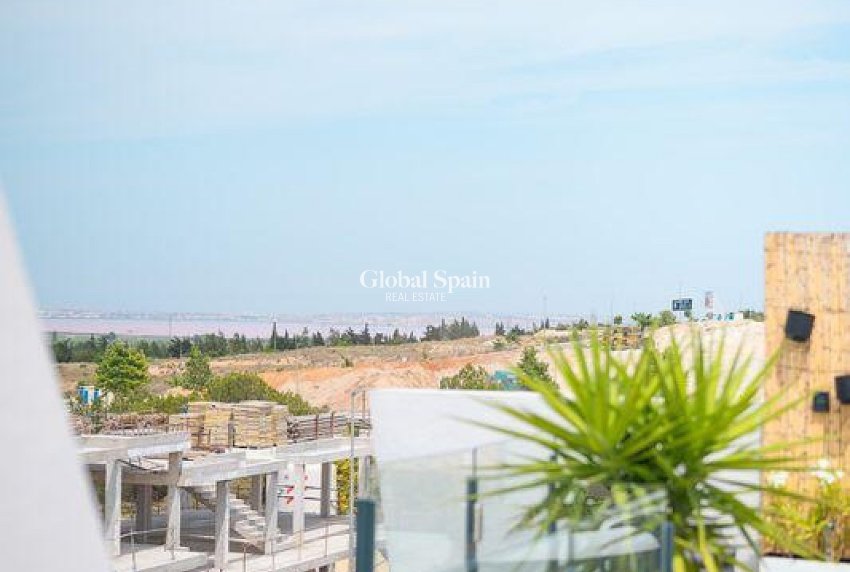 Resale - APARTMENT -
SAN MIGUEL DE SALINAS - Inland