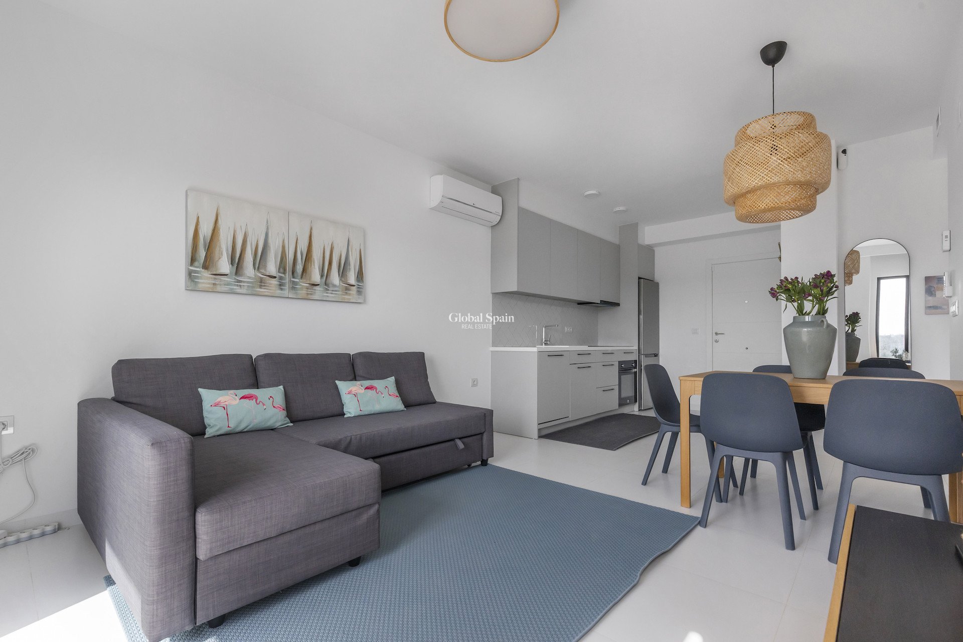 Resale - APARTMENT -
SAN MIGUEL DE SALINAS - Inland