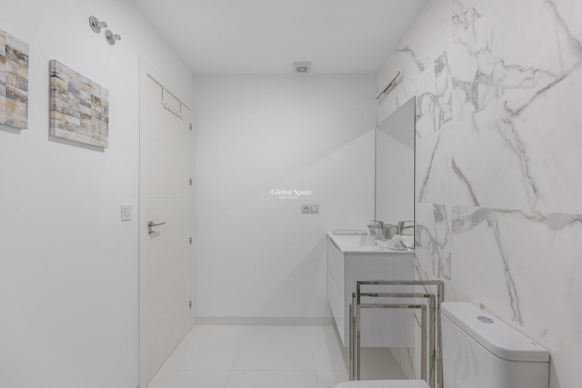 Resale - APARTMENT -
SAN MIGUEL DE SALINAS - Inland