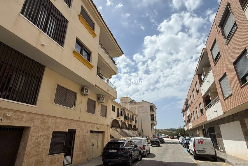 Resale - APARTMENT -
SAN MIGUEL DE SALINAS - Inland