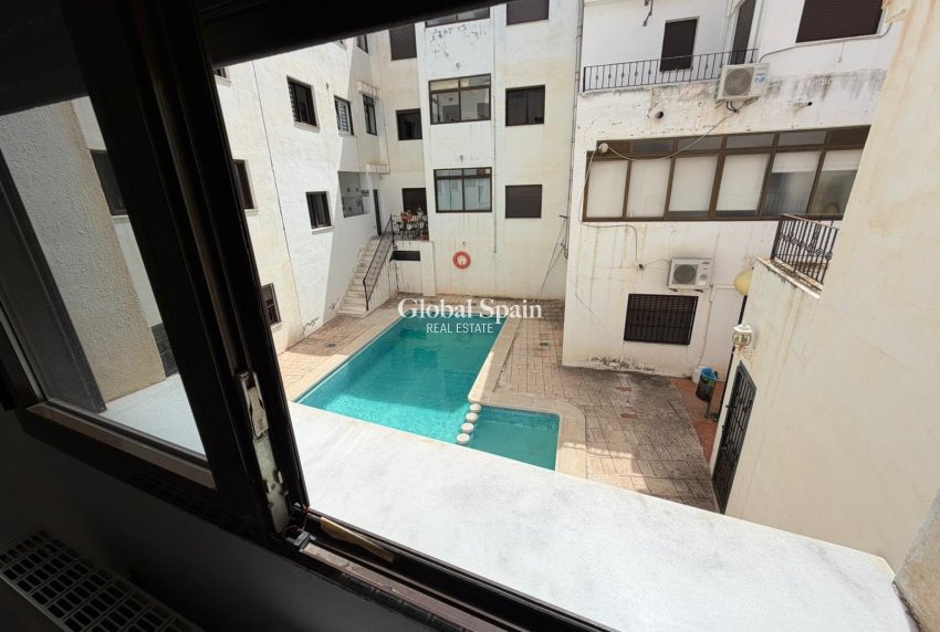 Resale - APARTMENT -
SAN MIGUEL DE SALINAS - Inland