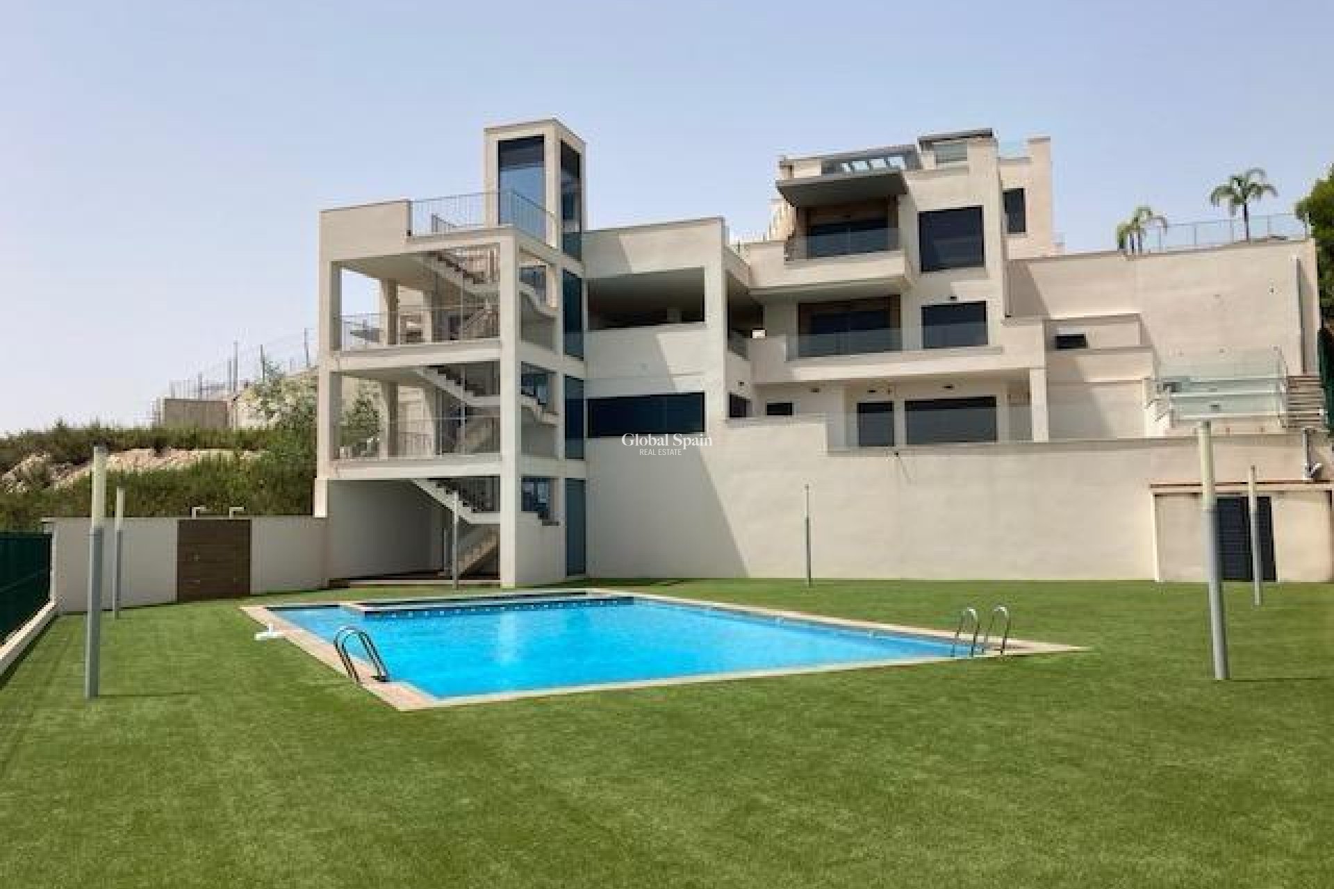 Resale - APARTMENT -
SAN MIGUEL DE SALINAS - Las Colinas