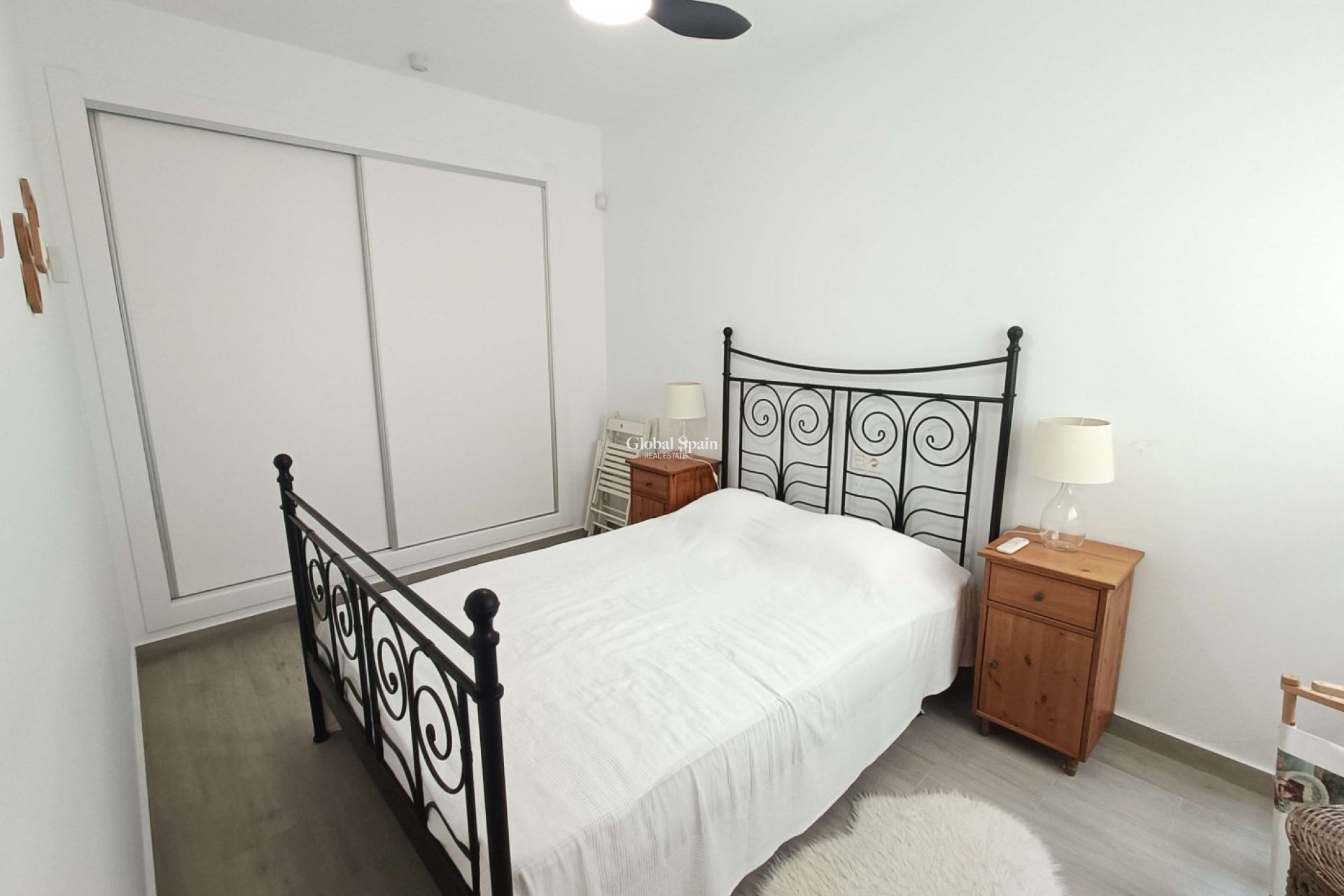 Resale - APARTMENT -
SAN MIGUEL DE SALINAS - Las Comunicaciones