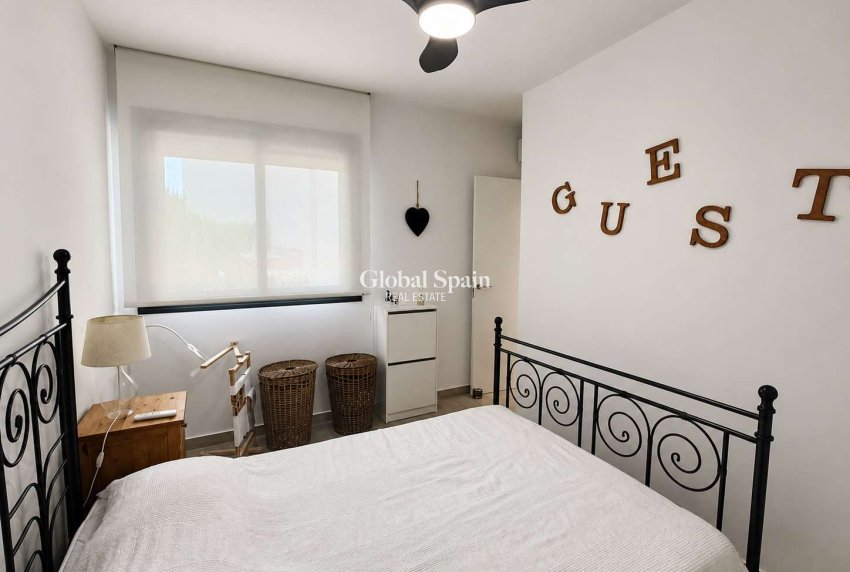 Resale - APARTMENT -
SAN MIGUEL DE SALINAS - Las Comunicaciones