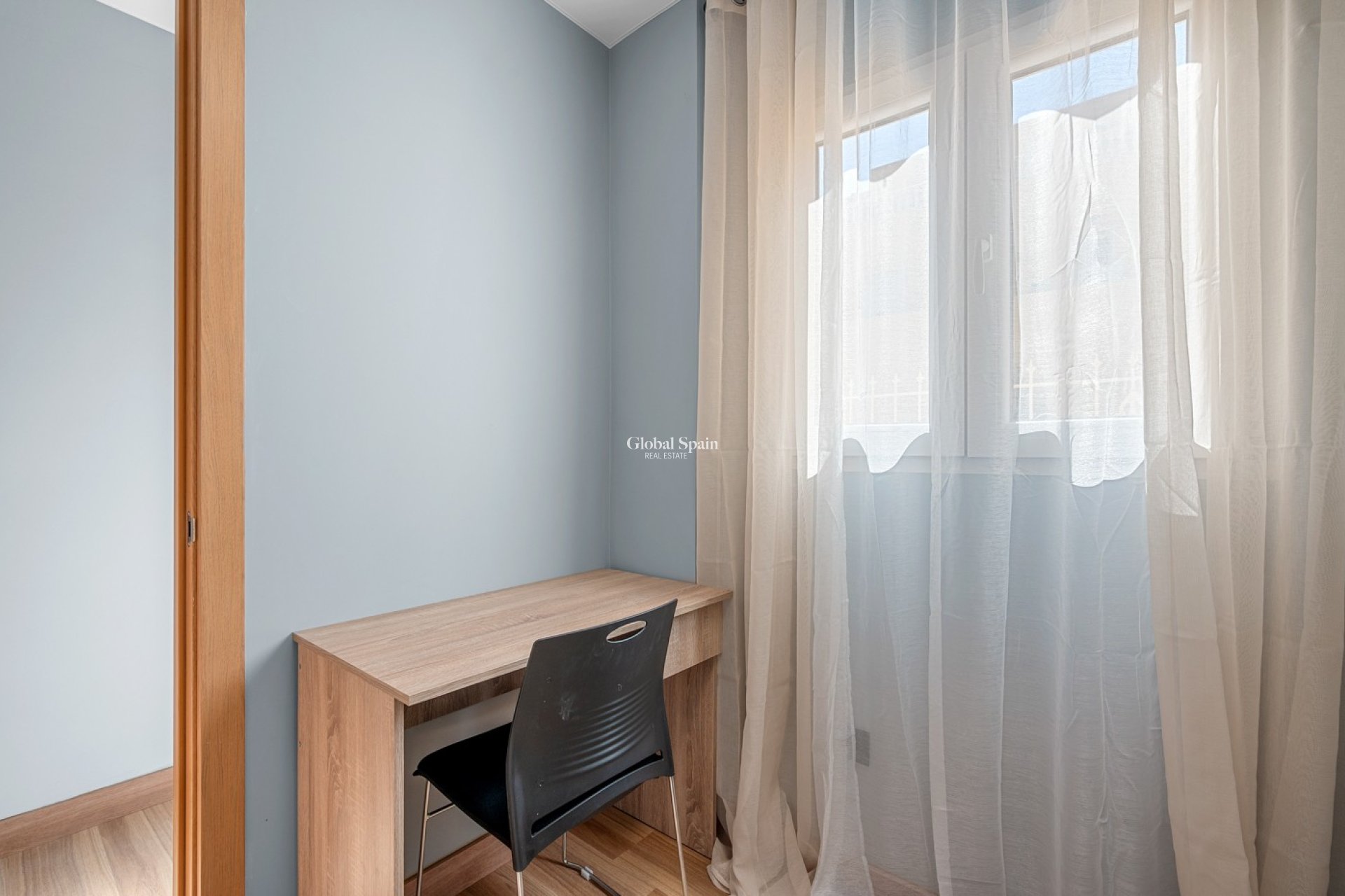 Resale - APARTMENT -
SAN MIGUEL DE SALINAS - Orihuela Costa