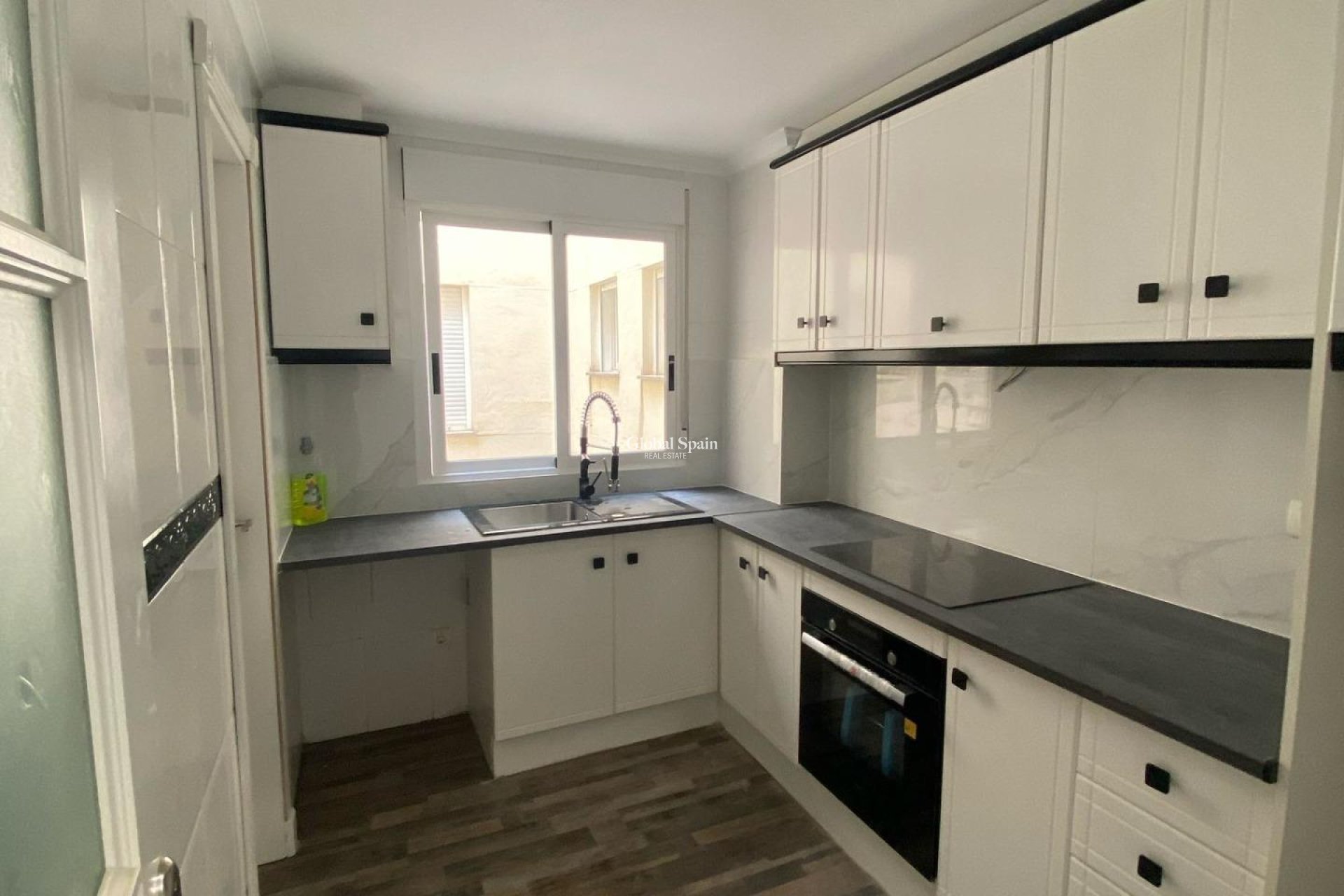 Resale - APARTMENT -
SAN MIGUEL DE SALINAS - Pueblo 9