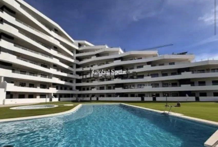 Resale - APARTMENT -
SAN MIGUEL DE SALINAS - Pueblo