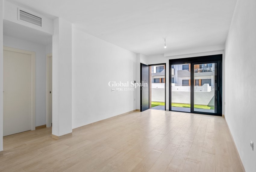 Resale - APARTMENT -
SAN MIGUEL DE SALINAS - San Miguel