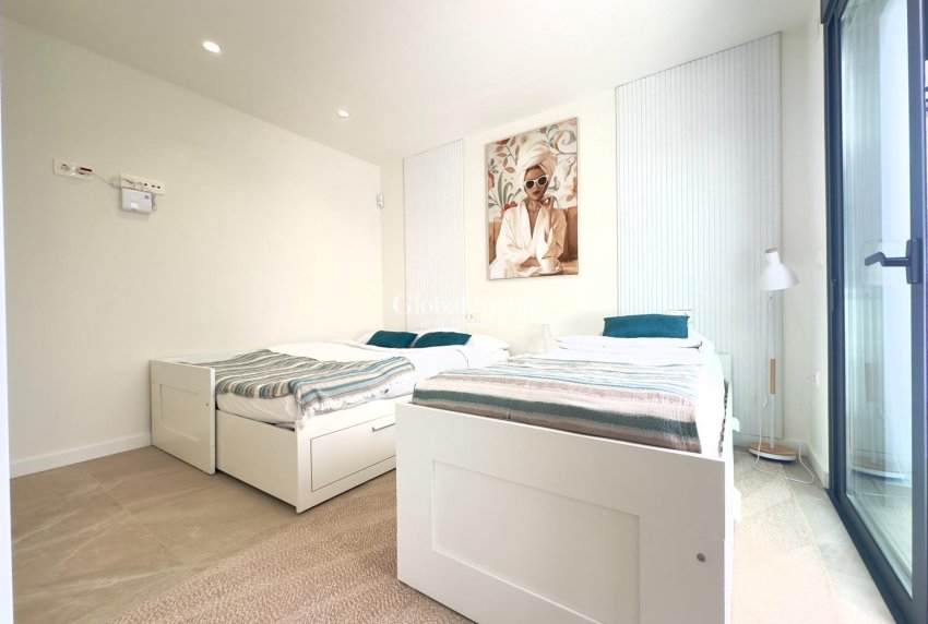 Resale - APARTMENT -
SAN PEDRO DEL PINATAR - CENTRO