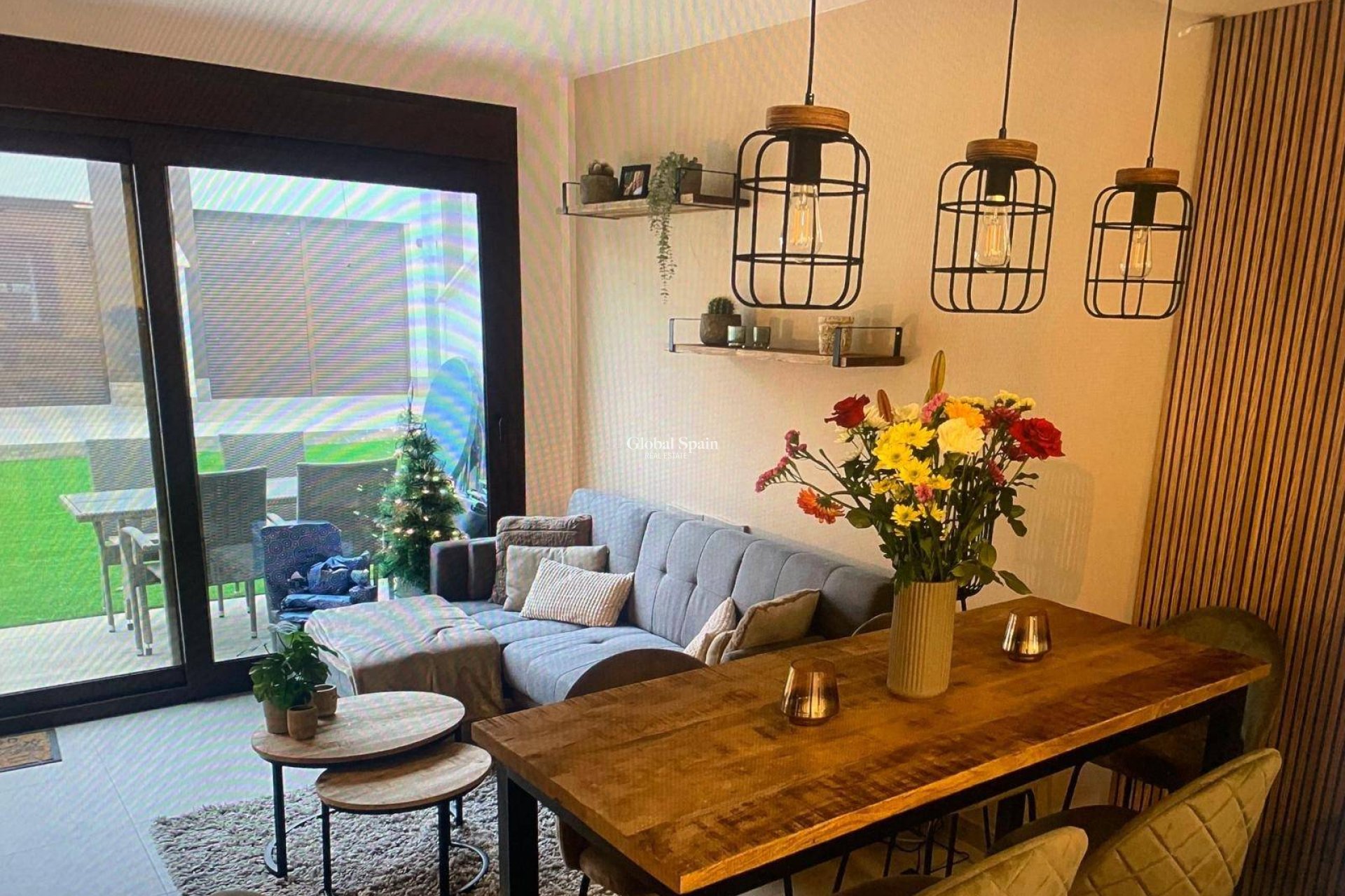 Resale - APARTMENT -
SAN PEDRO DEL PINATAR - CENTRO